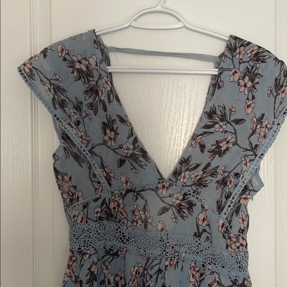 Summer dress - Picture 3 of 6